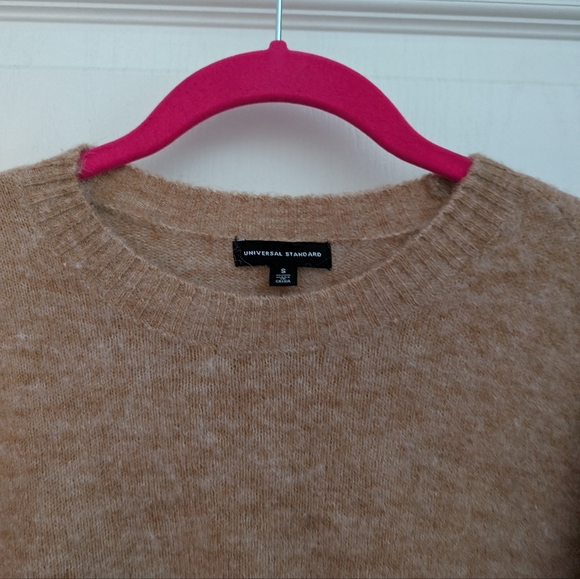 Universal Standard Fuzzy High-Low Sweater - Picture 3 of 3